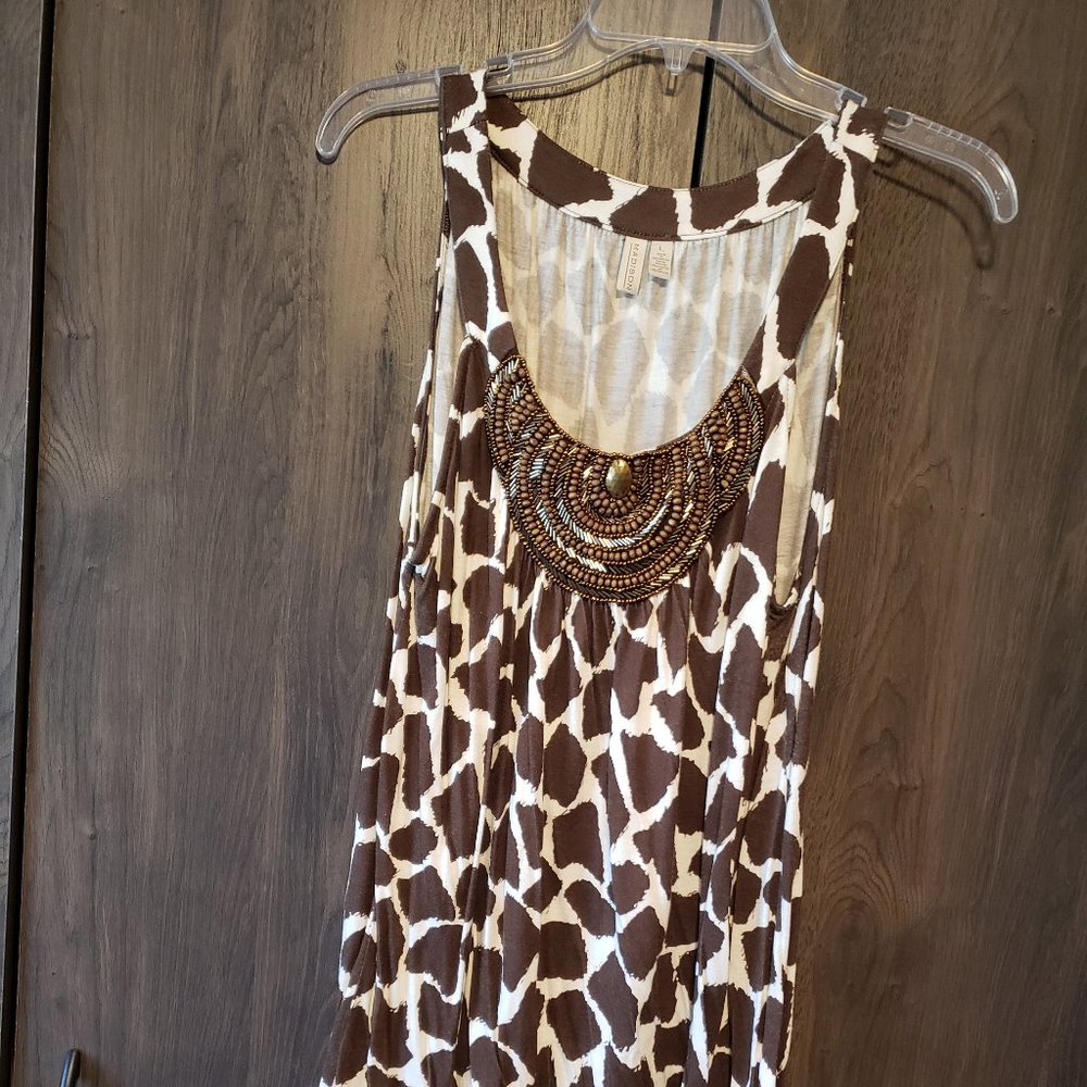 Btown and White Sleeveless Top